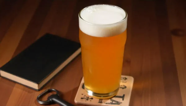 American Pale Ale (BJCP 18B): características, elaboración y ejemplos comerciales