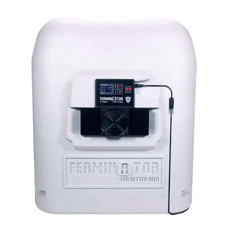 Imagen muestra el Ferminator Connect, cámara de fermentación con control digital y conectividad Wi-Fi.