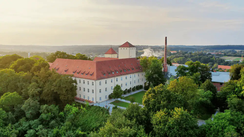Vista aérea del monasterio y cervecería de Weihenstephan, considerada la más antigua del mundo.